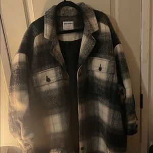 Old Navy Women’s Monochrome Plaid Shacket